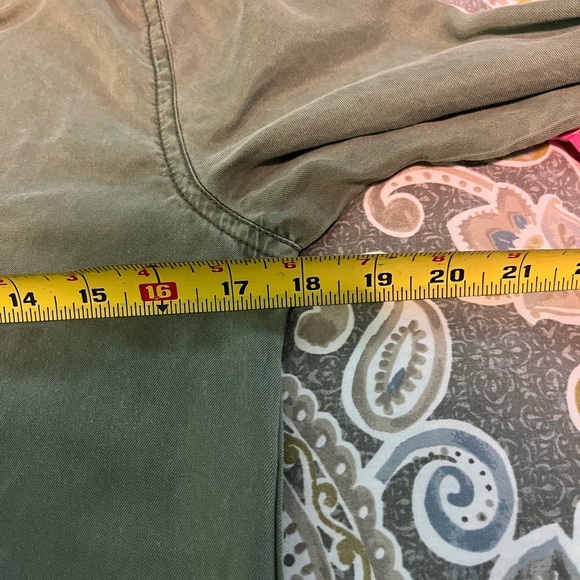 Kenneth Cole Reaction Button-Front Dress | Green | XS - Picture 4 of 8